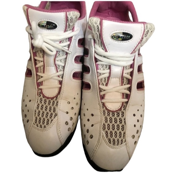 ADIDAS size 9.5 Climate Control  sneakers white & pink with cool cut on heel - Picture 8 of 14
